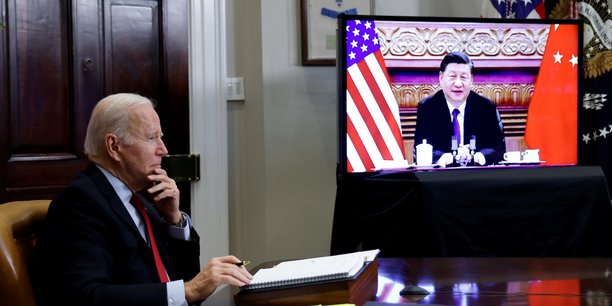 Visio-conférence entre les présidents Joe Biden et Xi Jinping.
