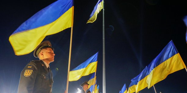 Ukraine: la france, les etats-unis et la grande-bretagne appellent la russie a la desescalade[reuters.com]