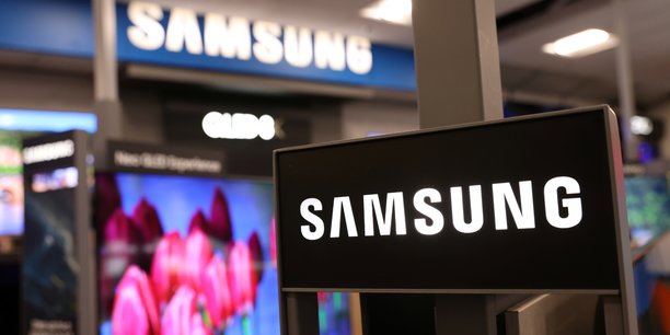 Samsung fusionne ses unites d'appareils mobiles et d'electronique grand public[reuters.com]