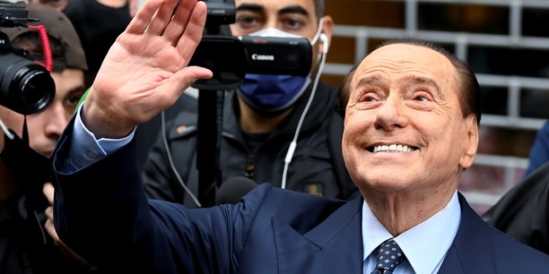 Berlusconi se reve en president de l'italie malgre les handicaps[reuters.com]