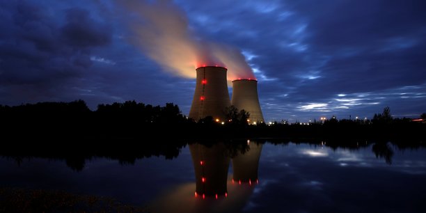 L'union europeenne ebauche un plan pour qualifier le gaz et le nucleaire d'investissements verts[reuters.com]