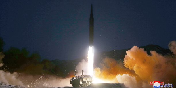 La Corée du Nord a confirmé avoir testé mardi 11 janvier 2021 avec succès, pour la deuxième fois en une semaine, un missile hypersonique. (Photo transmise à Reuters par KCNA)