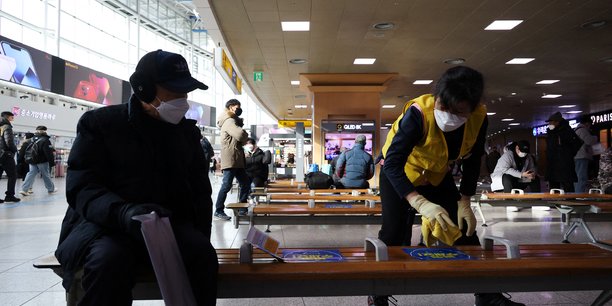 Coronavirus: la coree du sud prolonge les restrictions sanitaires[reuters.com]
