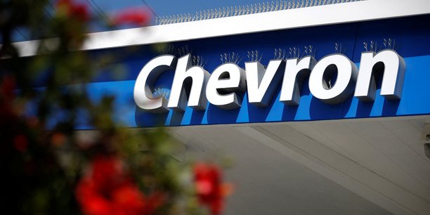 Chevron manque les estimations au quatrieme trimestre malgre les prix eleves du petrole[reuters.com]