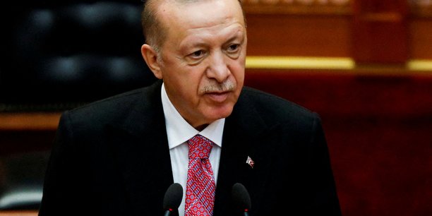 Turquie: erdogan menace la presse de represailles[reuters.com]