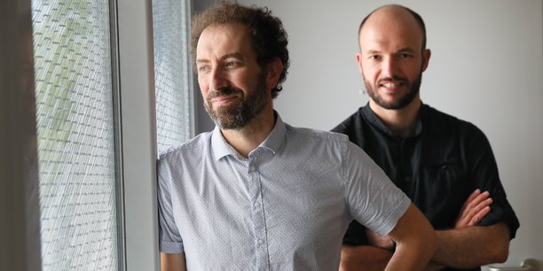 Xavier Sembely et Patrick Callec, les deux fondateurs de Immoblade, commencent à engranger d'importants contrats avec leur fenêtre bioclimatique.