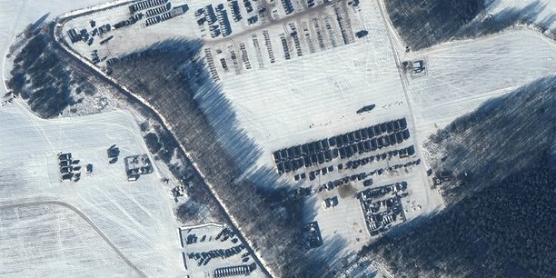 Des images montrent le deploiement militaire pres de l'ukraine en bielorussie[reuters.com]
