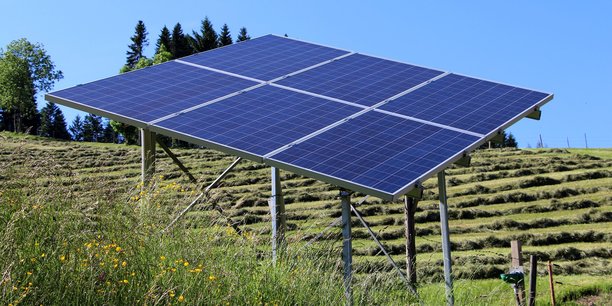 200 agriculteurs producteurs de photovoltaïques ont créé le 3 décembre dernier la Fédération française des producteurs agrivoltaïques.