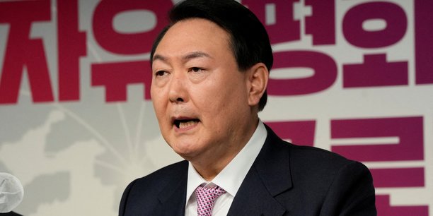 Coree du sud: lancement de la campagne presidentielle sur fond de scandales[reuters.com]