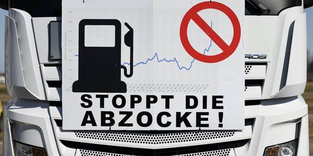 Protestation de camionneurs en Allemagne contre la cherté du diesel le 19 mars dernier à Bergheim dans le land de Rhénanie-du-Nord-Westphalie.