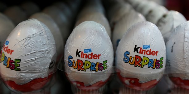 Depuis début avril, plus de 3.000 tonnes de produits Kinder ont été retirés du marché en France où 81 cas de salmonellose ont été détectés, majoritairement chez des enfants de moins de dix ans.