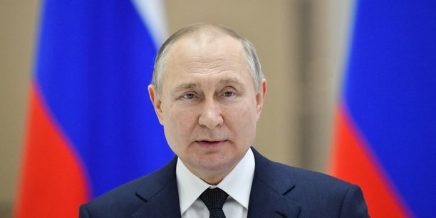 Pour Vladimir Poutine, « les tentatives des pays occidentaux d'évincer les fournisseurs russes, de remplacer nos ressources énergétiques par des approvisionnements alternatifs, affecteront inévitablement l'ensemble de l'économie mondiale ».