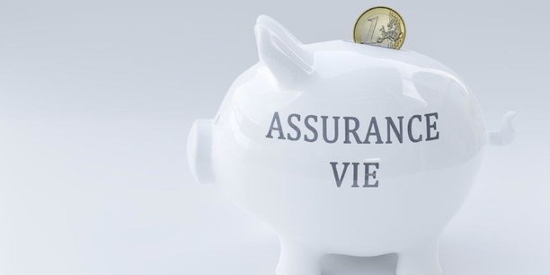 Grâce aux dépôts et aux unités de compte (UC), les contrats d'épargne en assurance-vie ont gonflé de 1,2 milliard d'euros en janvier.