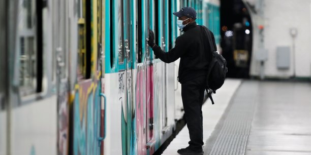 Depuis le 16 mai dernier, le masque n'est plus obligatoire dans les transports en commun en France.