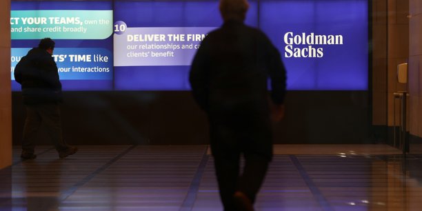 Goldman sachs donne a ses dirigeants des conges illimites, rapporte le quotidien the telegraph[reuters.com]