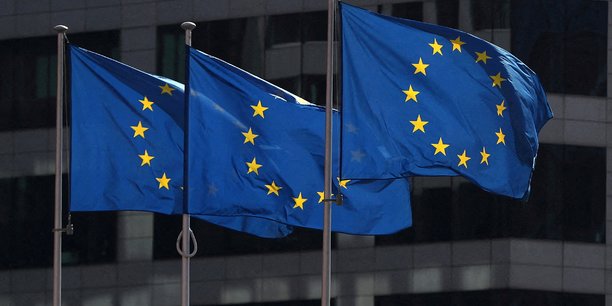 Zone euro: la commission europeenne abaisse ses previsions de croissance en raison de la guerre en ukraine[reuters.com]