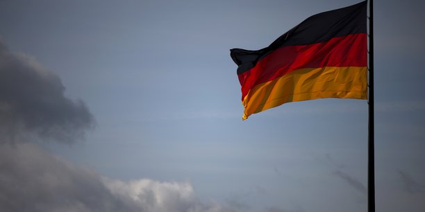 Allemagne: coups de feu dans une ecole, un blesse grave, selon le bild[reuters.com]