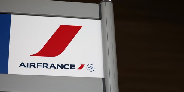Air france-klm en discussions avec apollo pour un investissement de 500 millions d'euros[reuters.com]