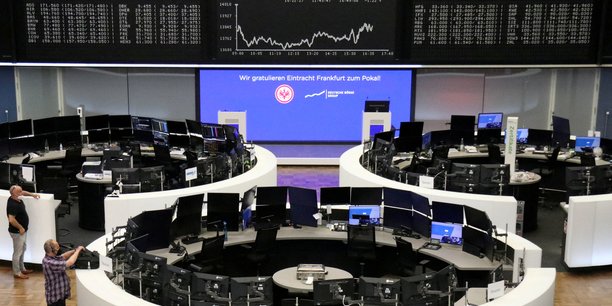 Les actions europeennes voient rouge dans les premiers echanges[reuters.com]