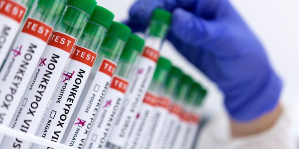 France: la has recommande de vacciner les cas contacts contre la variole du singe[reuters.com]