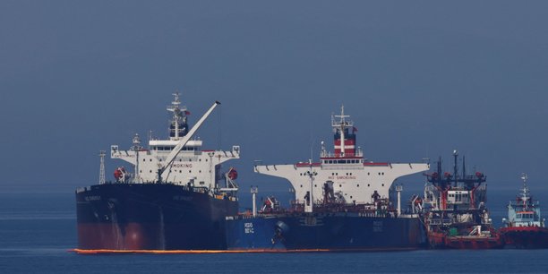 Les etats-unis saisissent une cargaison de petrole iranien au large de la grece, selon des sources[reuters.com]