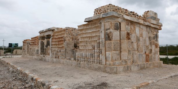 Mexique: les vestiges d'une cite maya decouverts sur un chantier de construction[reuters.com]