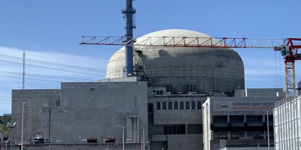 Vue du bâtiment réacteur de l'EPR de Flamanville, en cours de finalisation.