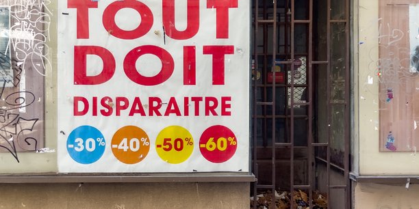 En France, les défaillances d'entreprises restent nettement en dessous de la barre des 50.000, que l'indicateur tutoyait début 2020, avant la pandémie. Sandrine Marty/Reuters
