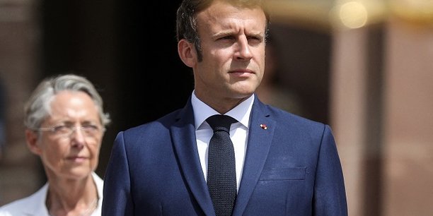 Après le second tour des législatives, Emmanuel Macron et Elisabeth Borne vont être obligés de négocier des accords ou faire des majorités de projet à l'Assemblée s'ils veulent faire passer les réformes.