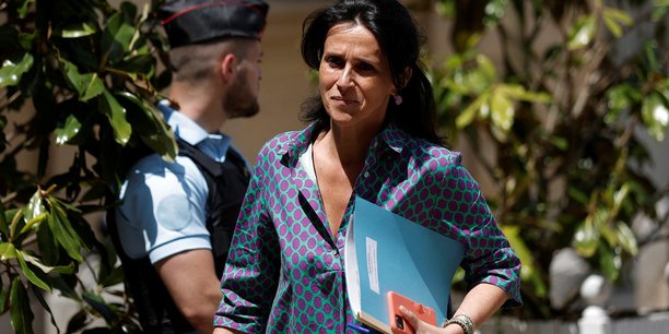 France: enquete sur des accusations de viol visant la secretaire d'etat chrysoula zacharopoulou[reuters.com]