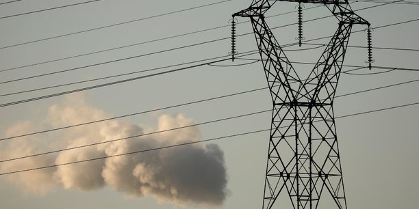 France: les energeticiens appellent a limiter immediatement la consommation[reuters.com]