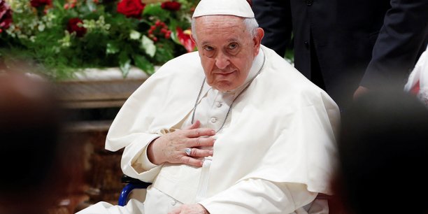 Le pape qualifie le bombardement d'un centre commercial en ukraine d'attaque barbare[reuters.com]