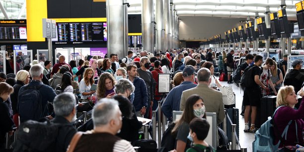 L'allemagne va accelerer le recrutement de travailleurs etrangers dans les aeroports[reuters.com]
