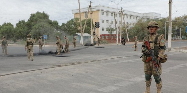 Ouzbekistan: dix-huit morts et des centaines de blesses lors des manifestations au karakalpakstan[reuters.com]