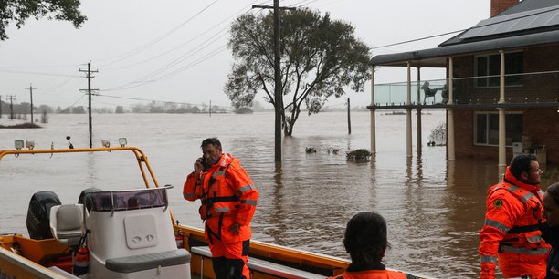 Australie, inondations: des milliers de personnes supplementaires evacuees a sydney[reuters.com]