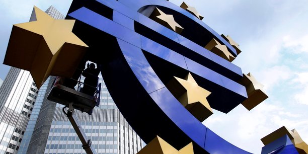 Contre la faiblesse de l'euro, la bce n'a que des solutions couteuses[reuters.com]