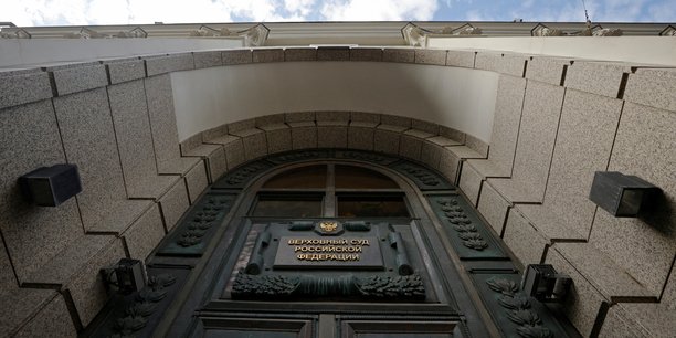 Russie: la cour supreme classe le regiment azov comme groupe terroriste[reuters.com]