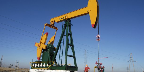 Malgré l'embargo sur le pétrole russe, certains pays européens continuent à être approvisionné par la Russie.