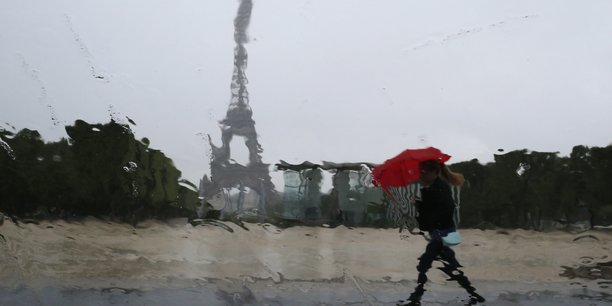 France: fortes pluies a paris, des stations de metros inondees[reuters.com]