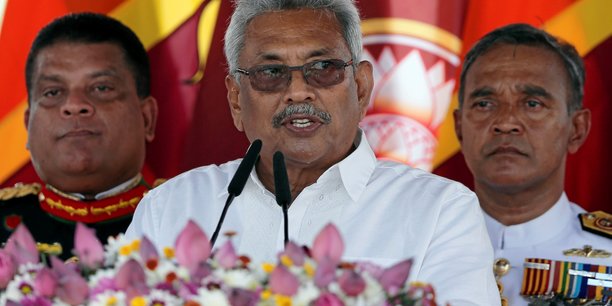 L'ex-president rajapaksa devrait rentrer au sri lanka la semaine prochaine[reuters.com]