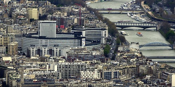 Le ralentissement de la hausse des loyers est plus marqué dans la ville de Paris (+0,6%) qu’en petite couronne et grande couronnes (+ 0,9 %).