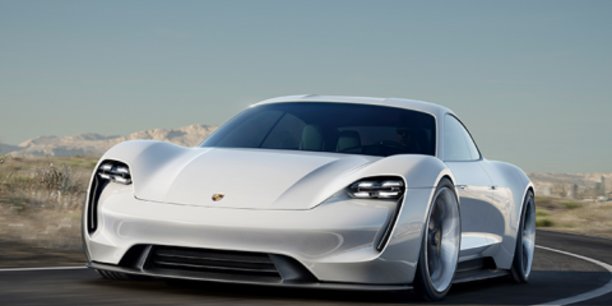 Porsche, constructeur de la Taycan, planifie de lancer un nouveau modèle de SUV entièrement électrique @Porsche