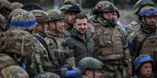 L'aide votée par le Sénat prévoit trois milliards de dollars pour former, équiper et rémunérer les troupes ukrainiennes.