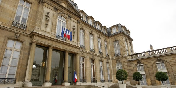 Vue generale du palais de l'elysee a paris[reuters.com]