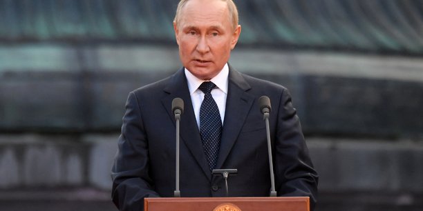 Le president russe vladimir poutine s'exprime a veliky novgorod[reuters.com]