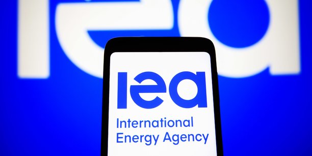 L'Agence internationale de l'énergie (AIE) ou, en anglais, International Energy Agency (IEA) est une organisation internationale fondée à l'OCDE en 1974, et basée à Paris.