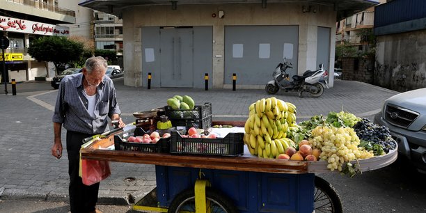 Un vendeur de rue a beyrouth, au liban[reuters.com]