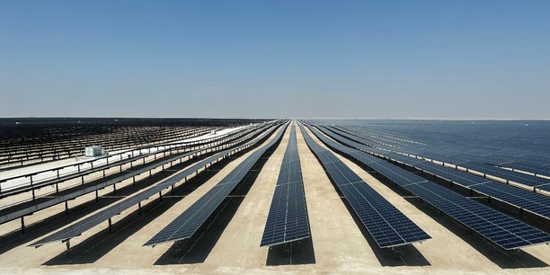 D'une capacité de 800 mégawatts, la centrale de Al Kharsaah (ci-dessus le 18 octobre 2022), opérationnelle depuis juin, vise à couvrir 10% de la consommation du pays en électricité.