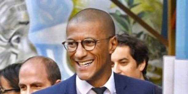 Karim Bouamrane est maire (PS) de Saint-Ouen depuis 2020.