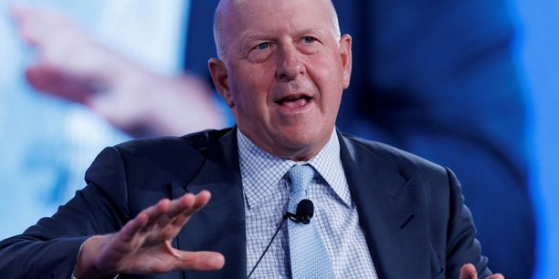 Le PDG de Goldman Sachs, David Salomon, tire les conséquences des pertes générées par le développement d'une banque de détail.